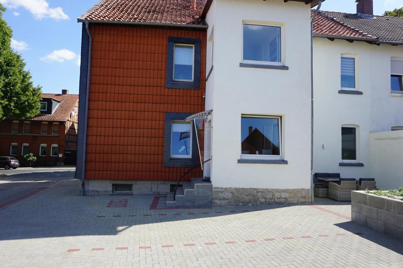 Aussergewoehnliche Dachgeschosswohnung Koenigslutter am Elm Exterior photo